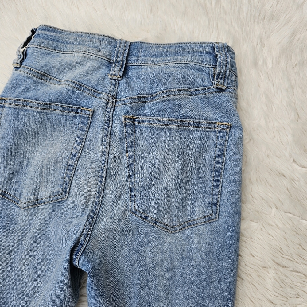 Free People Blue Flare Wide Leg Jeans, Lightweight, Soft, Size 25, Cute Hem - Picture 5 of 5